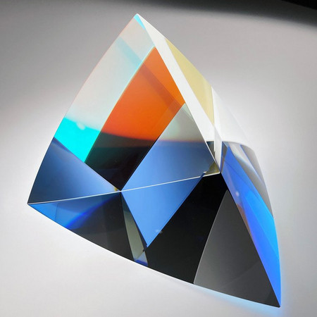 Tetrahedron Dichroic Blue
